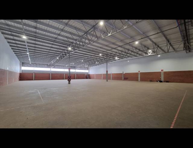1,730M² WAREHOUSE TO LET IN WITFONTEIN